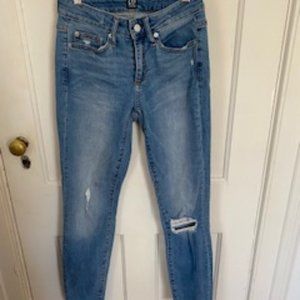 Women's Gap Distressed Jeans, Curvy, True Skinny, Size 25R